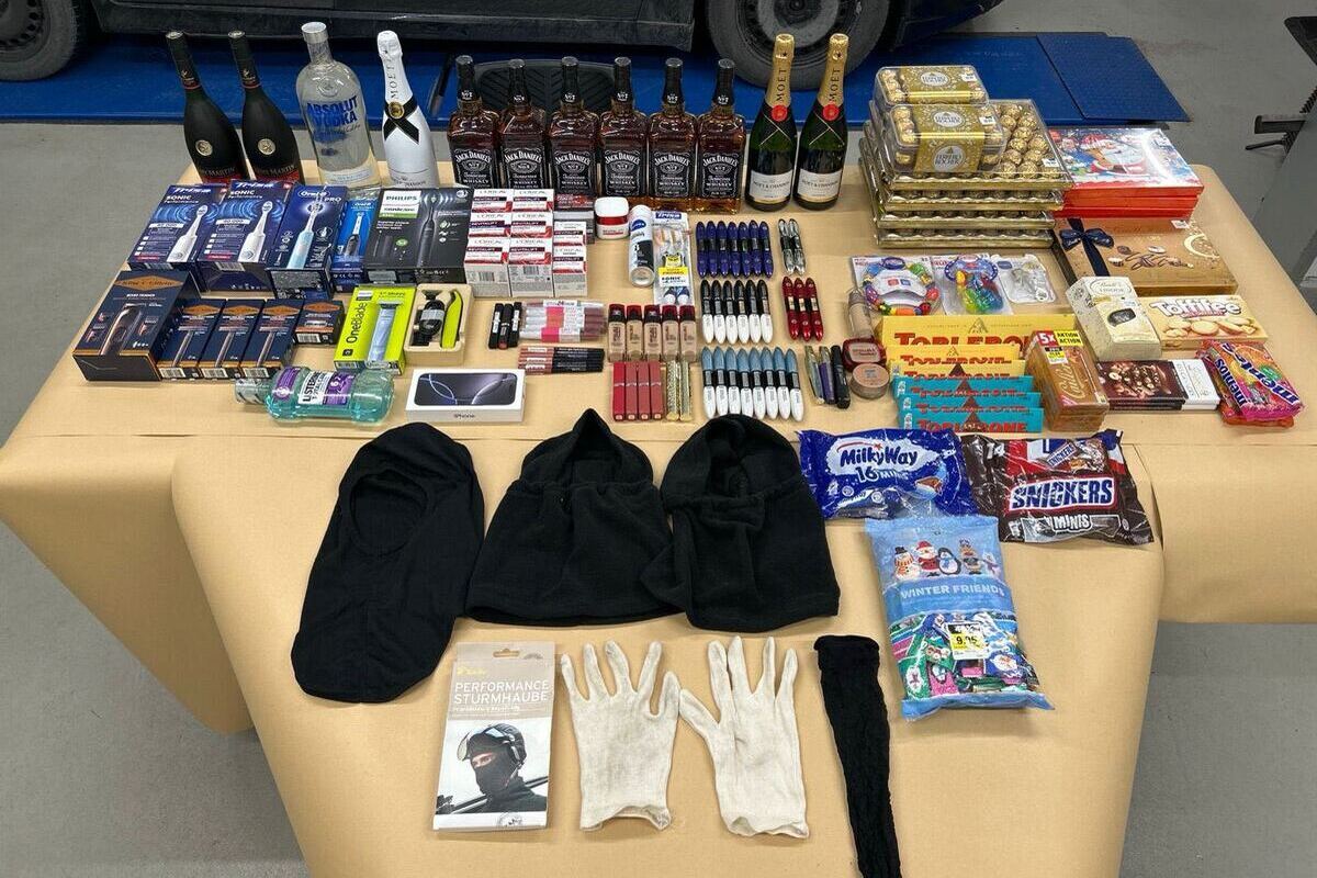 Schaffhausen – Diebesgut und Einbruchsutensilien bei Kontrolle entdeckt