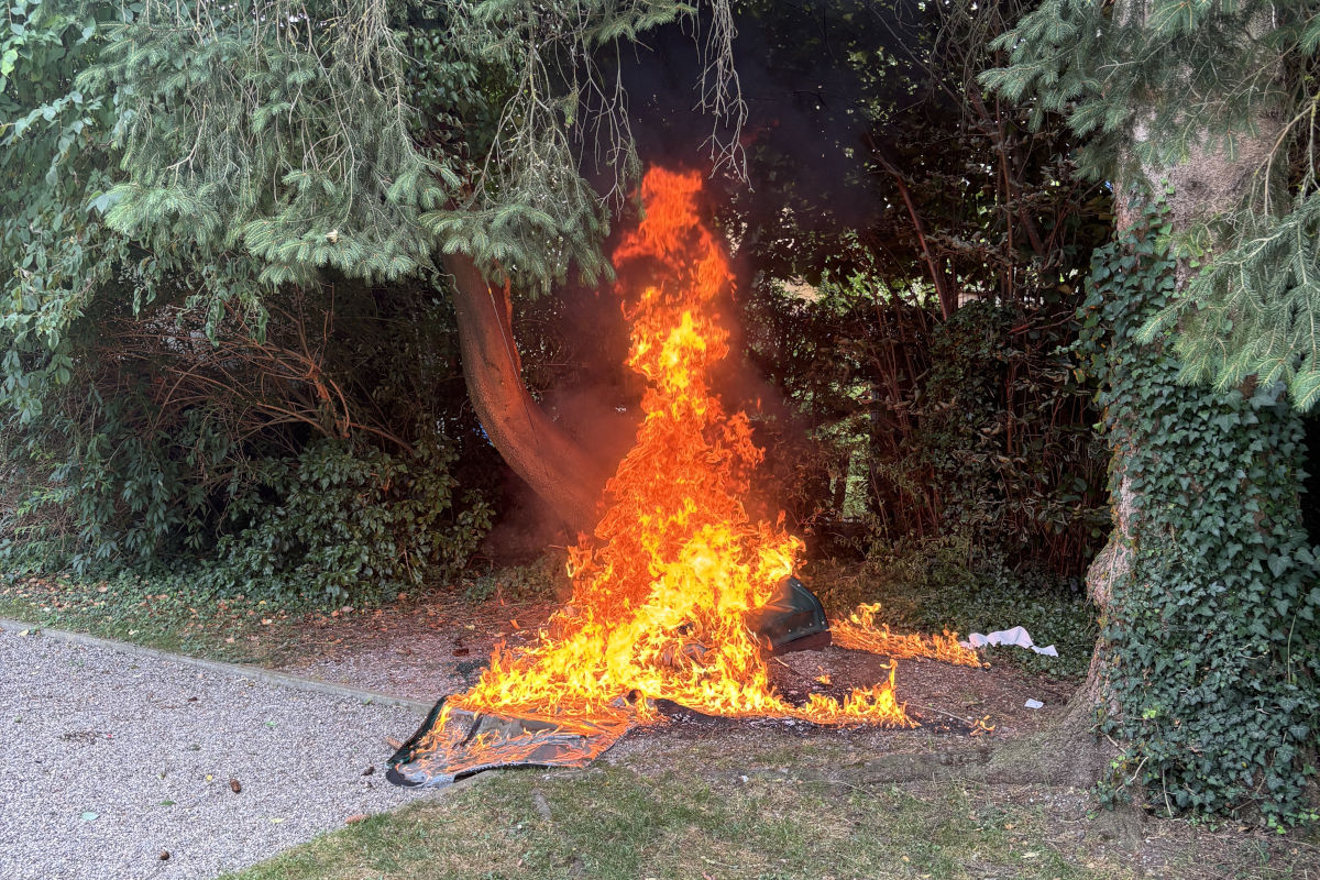 Frauenfeld TG – Öffentliche Toilette brennt lichterloh