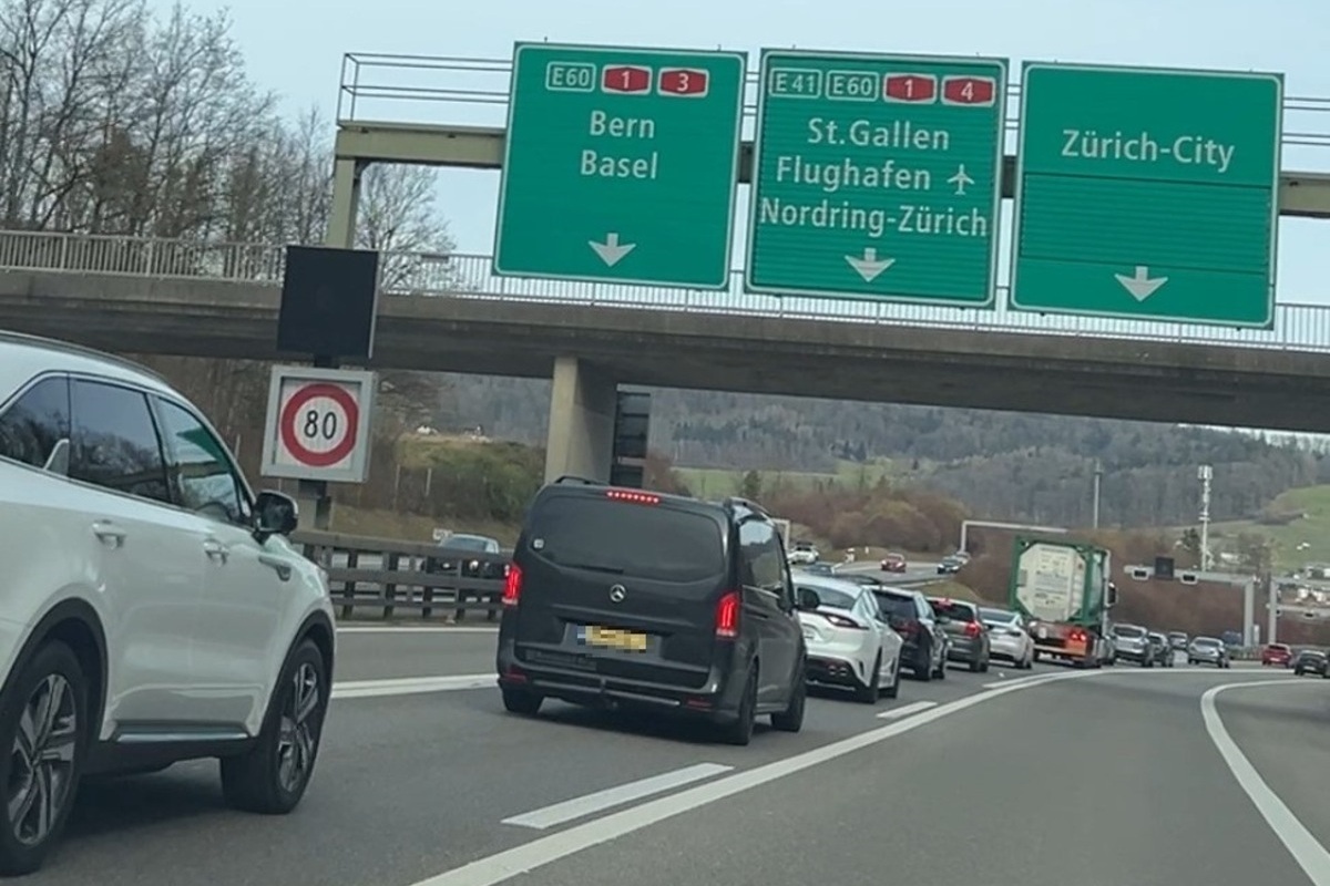 Weiningen ZH – Mehrere Anzeigen nach Verkehrskontrolle 