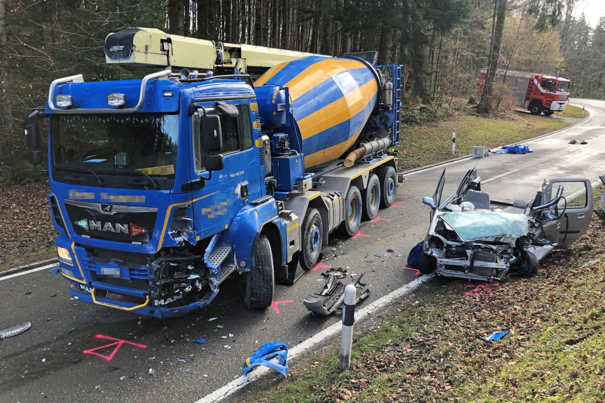 Bornhausen TG – Bei Frontalkollision schwer verletzt