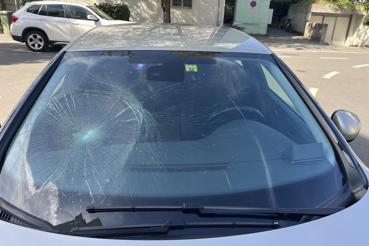 Unfall in Rapperswil-Jona SG - Velofahrerin übersehen 