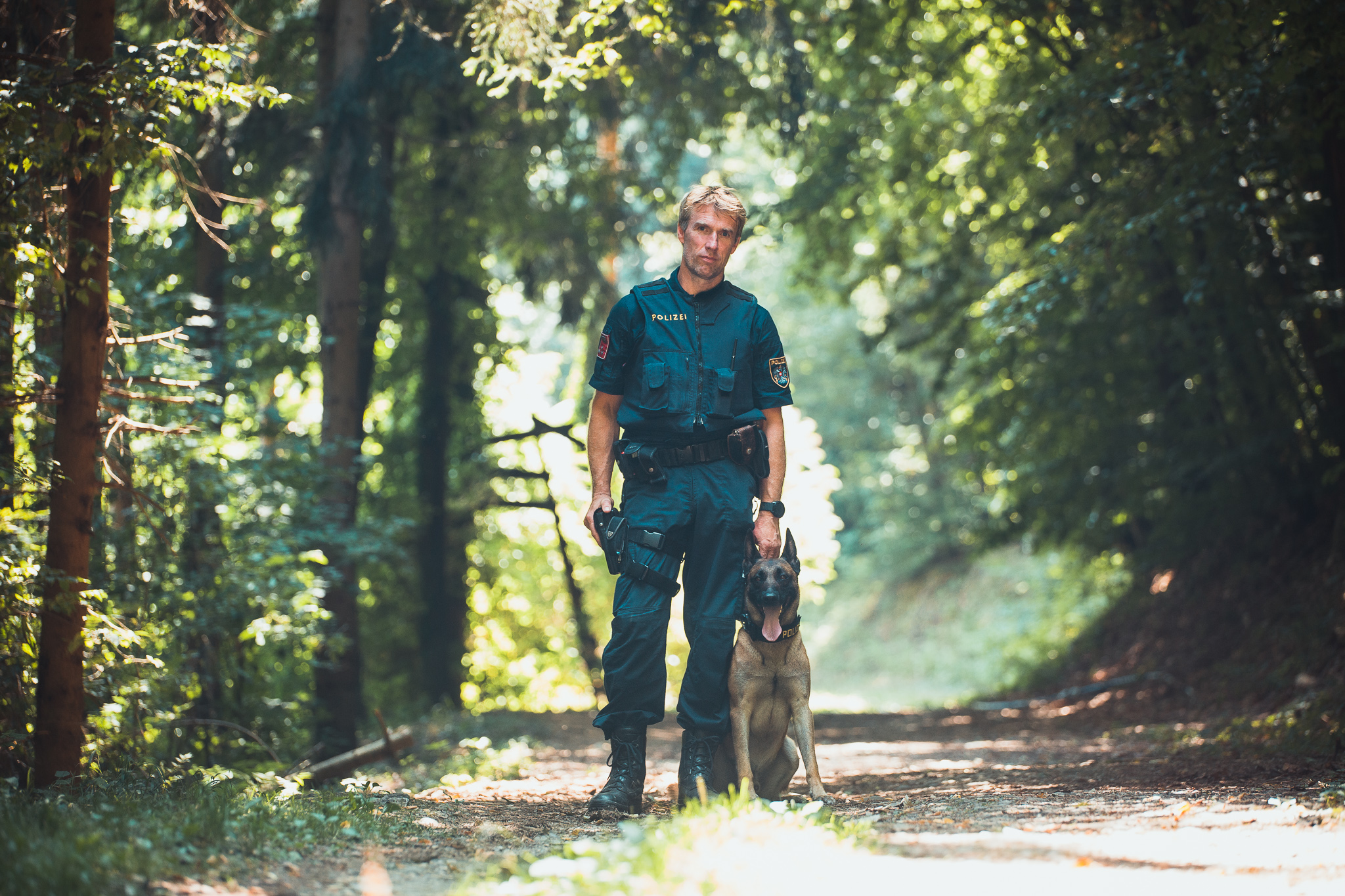 Kainbach bei Graz – Polizeihund „Carlos“ spürte 86-Jährigen nach Unfall auf