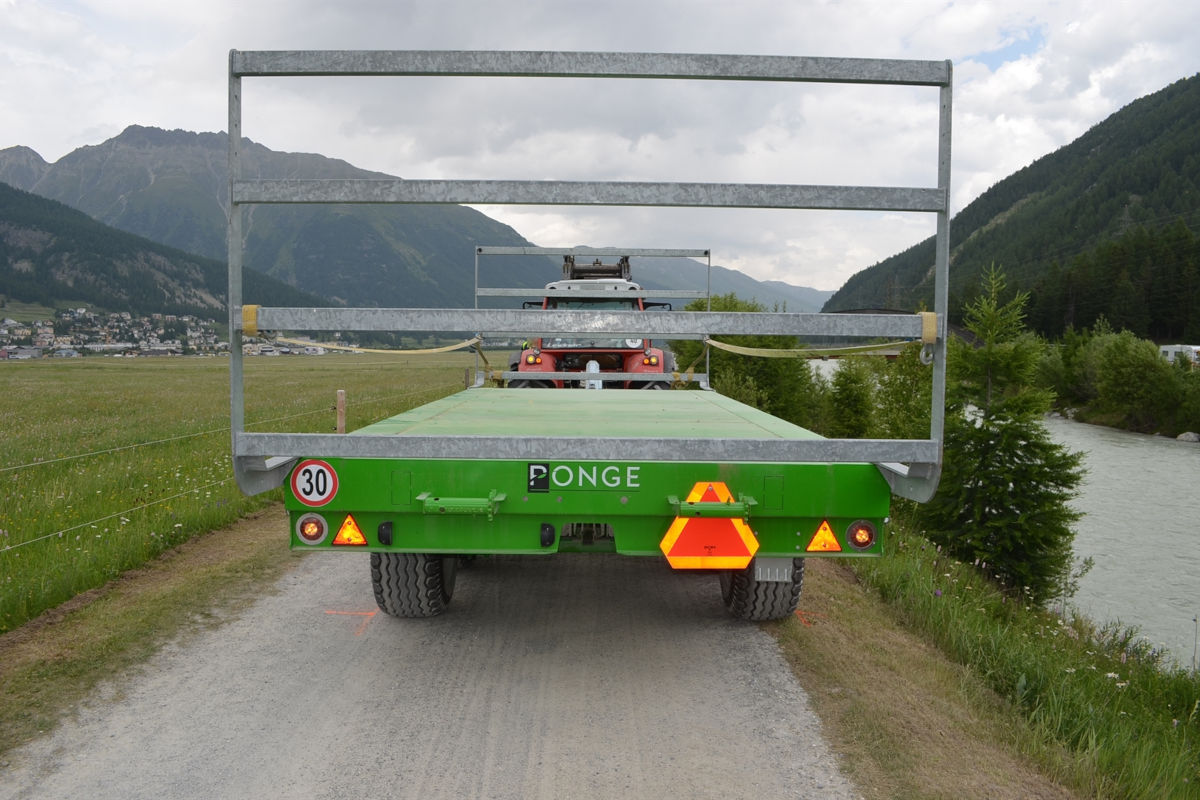 Samedan GR – Unfall zwischen Velofahrer und Traktor