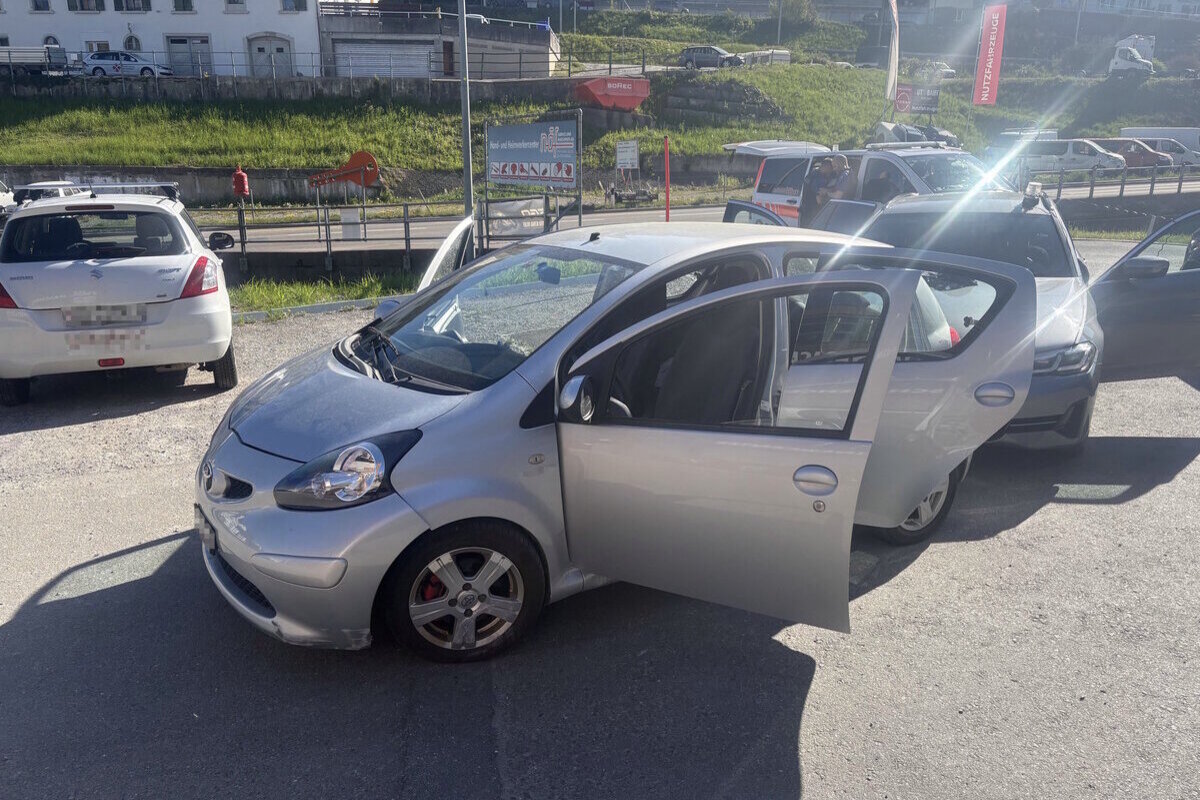 Gossau SG/Herisau AR – Flucht vor Polizei endet mit Unfall