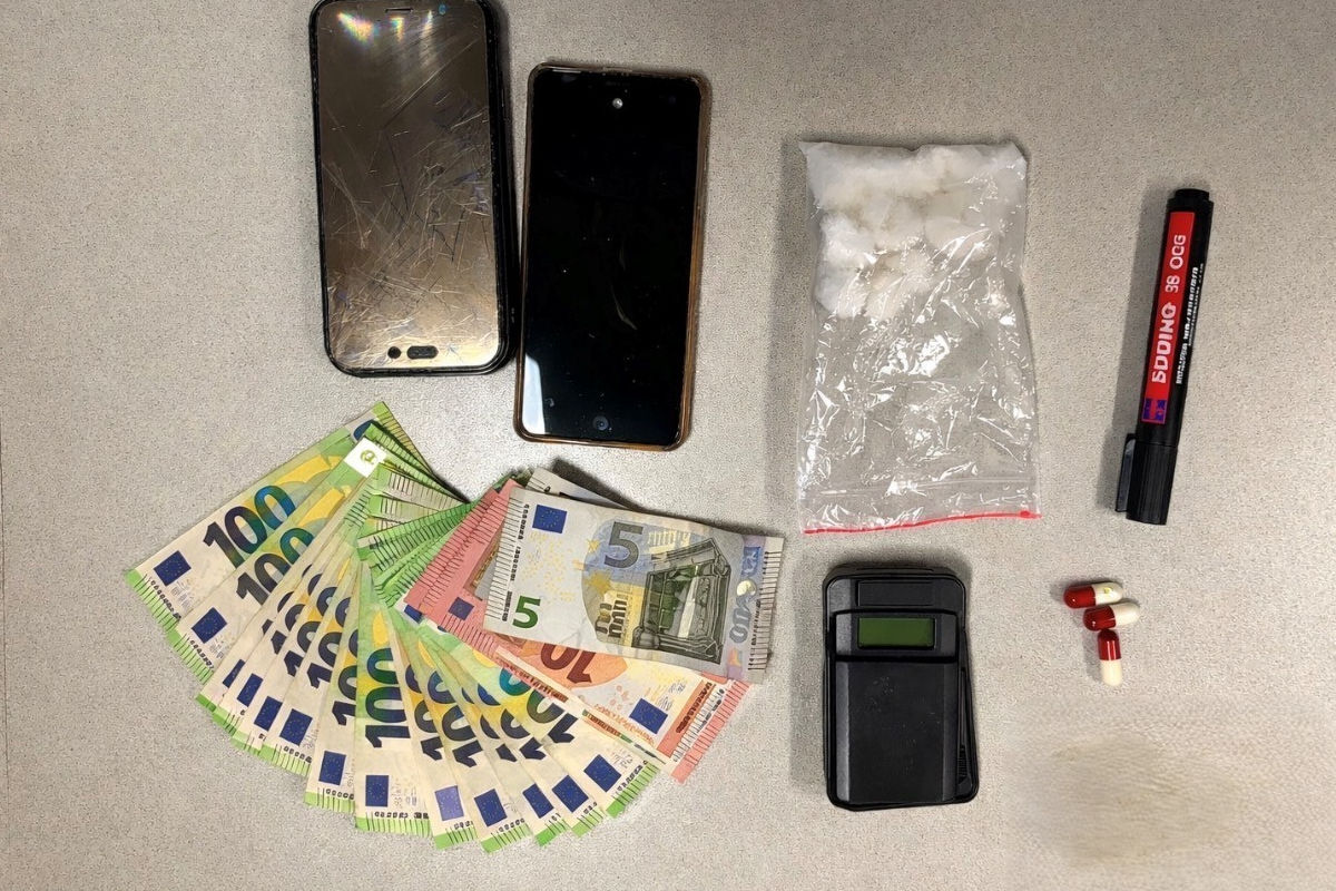 Wien – Zwei Festnahmen nach Drogenfund im Auto