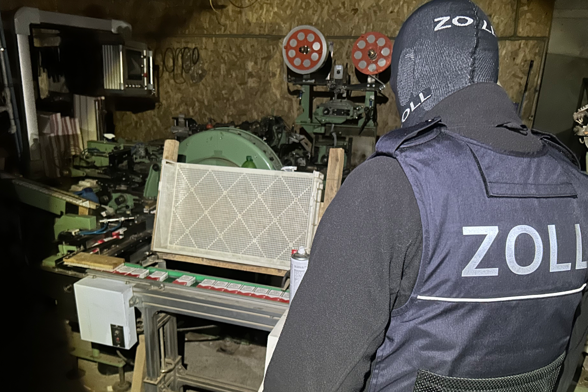 Kalbe  – 40 Millionen Zigaretten in illegaler Fabrik gefunden