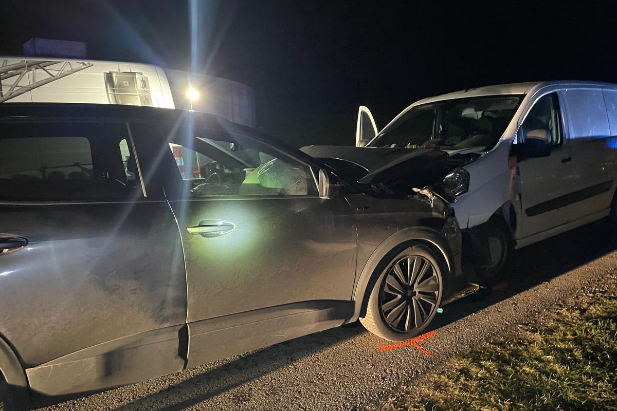 Kallham – Drei verletzte Personen nach Unfall