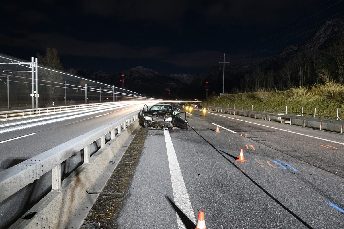 Trimmis GR/N13 - Erheblicher Sachschaden und zwei Verletzte nach Unfall