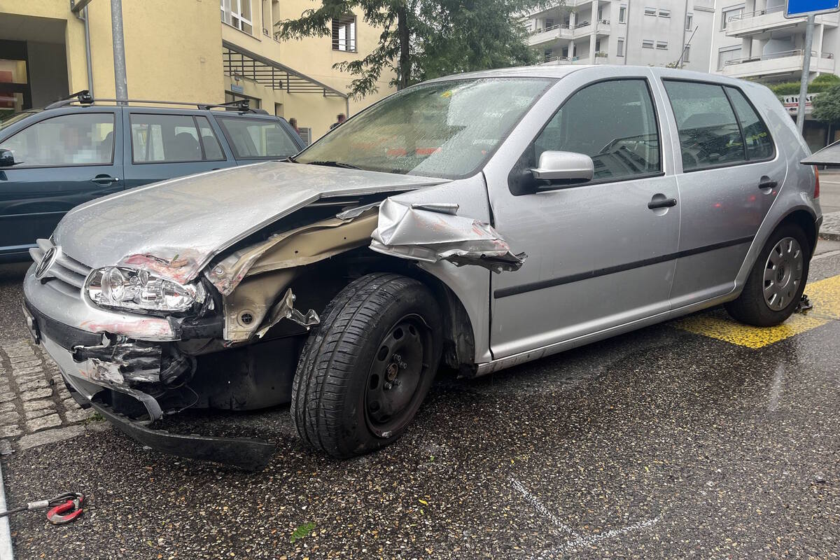 Rapperswil-Jona SG - Auf der Gegenfahrbahn zusammengeprallt