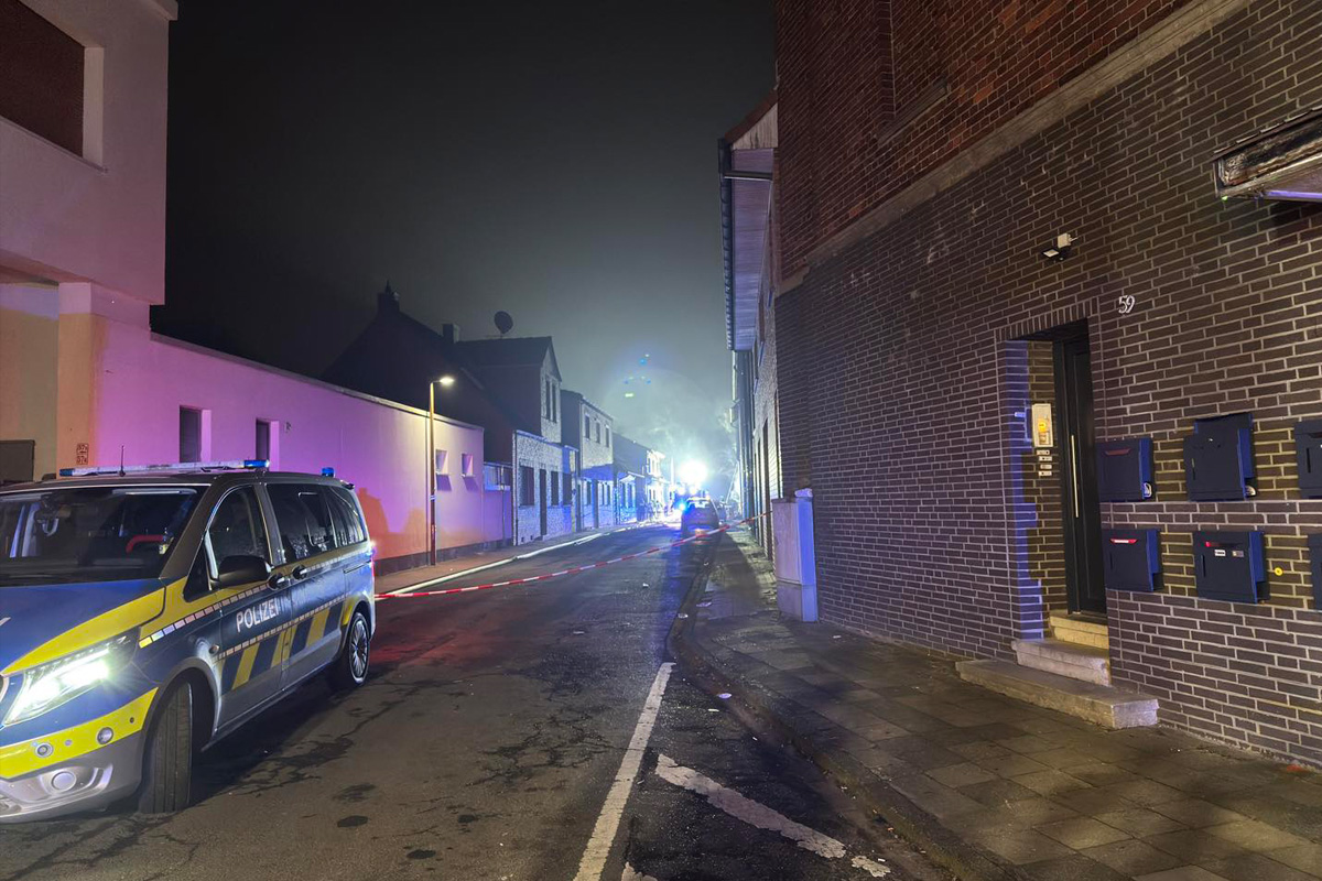 Rheine – Explosion und Brand in Mehrfamilienhaus