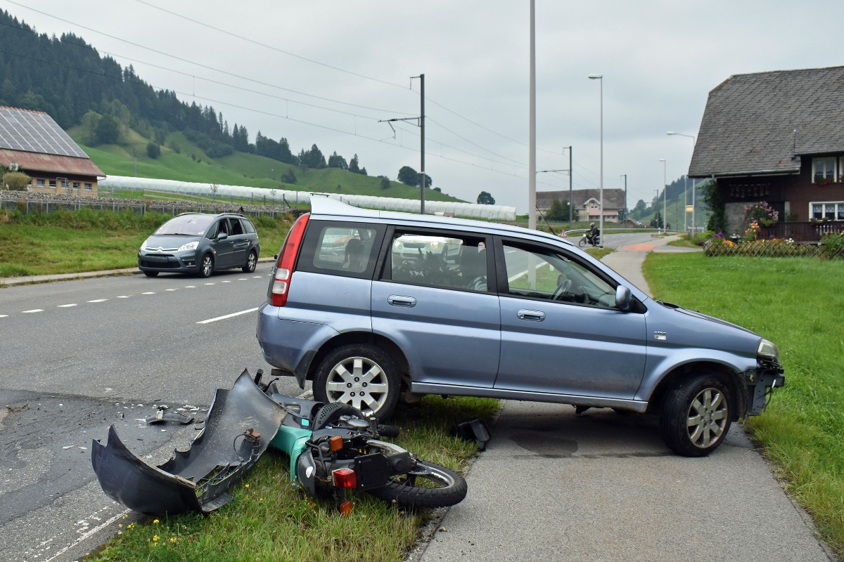 Escholzmatt-Marbach LU - Rega-Einsatz nach schwerem Unfall