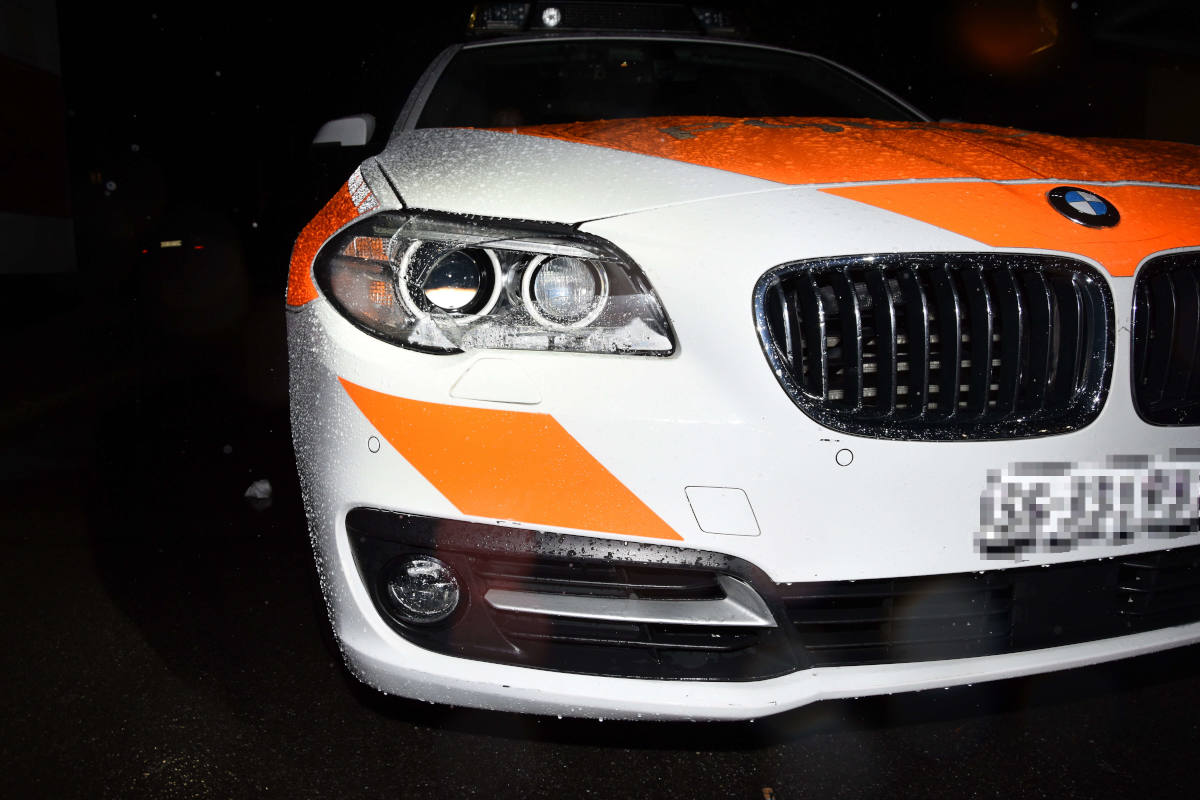 Buchs SG – Fahrunfähig in Polizeiauto geprallt