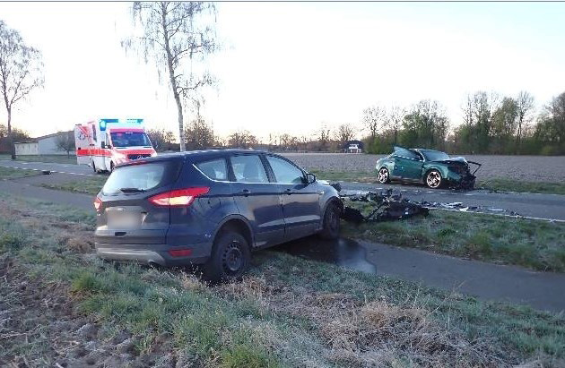 Groß Meckelsen – Frontaler Unfall mit Verletzten