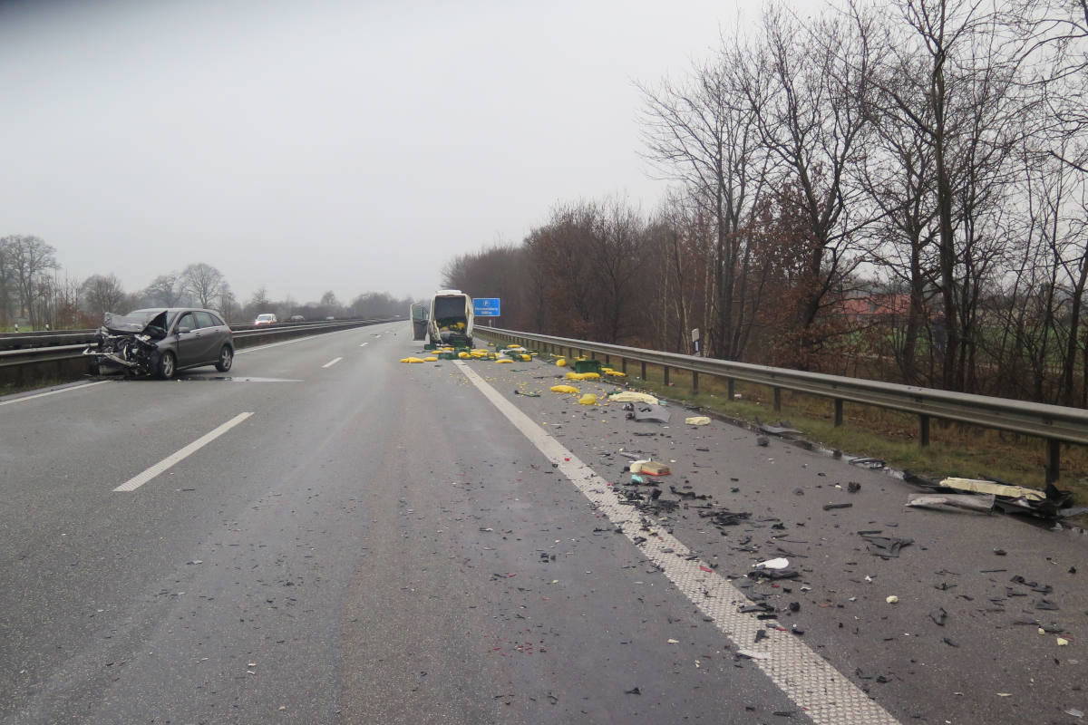 A28 Delmenhorst – Zwei Personen bei Verkehrsunfall verletzt
