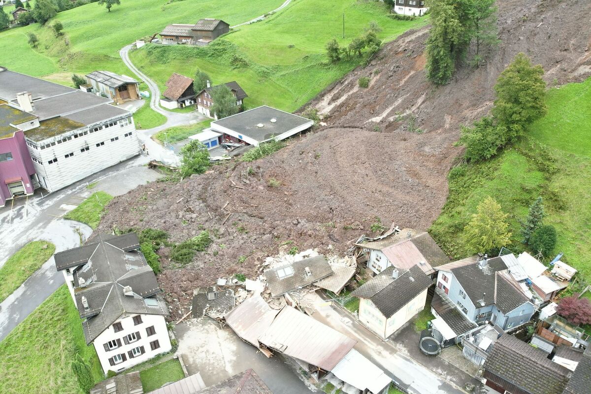 Schwanden GL - Update vom 14.09.2023 zum Hangrutsch Wagenrunse
