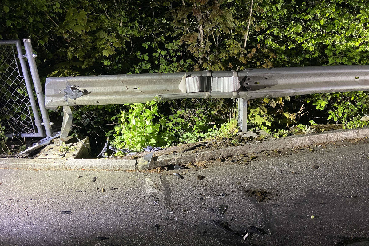 Kaiserstuhl AG – Unfall gebaut und weitergefahren