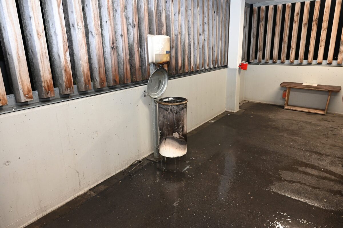 Trübbach SG – Abfalleimer angezündet