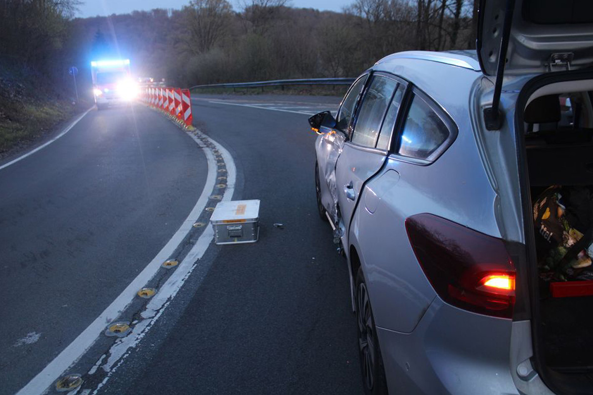 Odenthal – Motorradfahrer bei Unfall mit Auto schwer verletzt