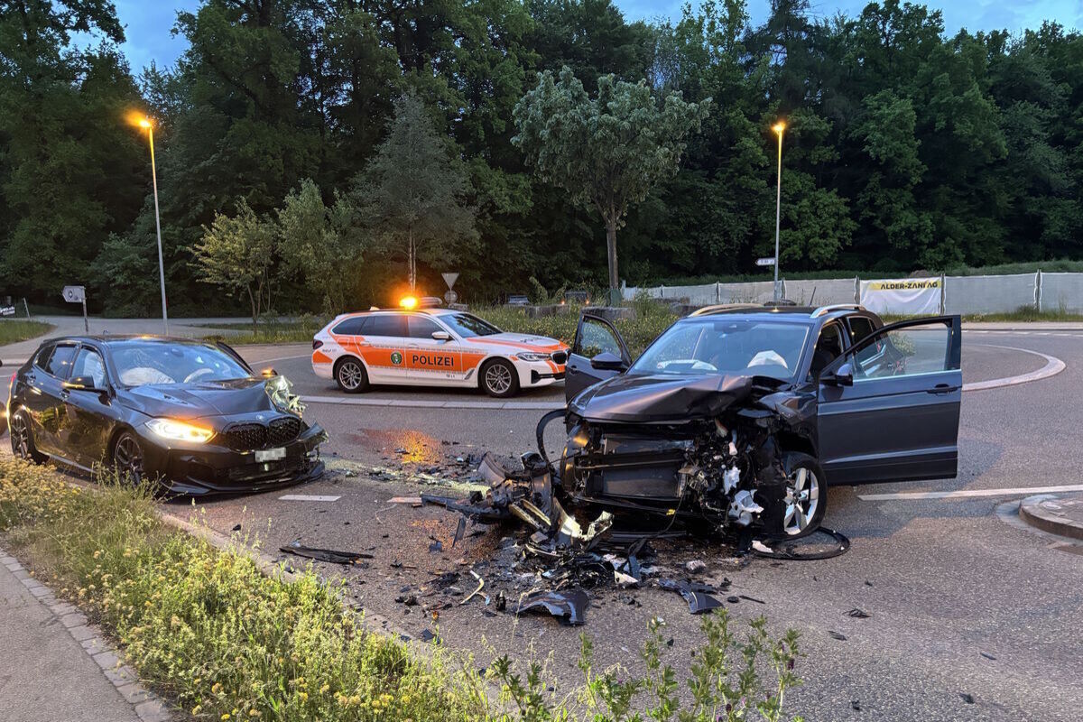 Unfall in Wil SG – Seniorin fährt falsch in Kreisel