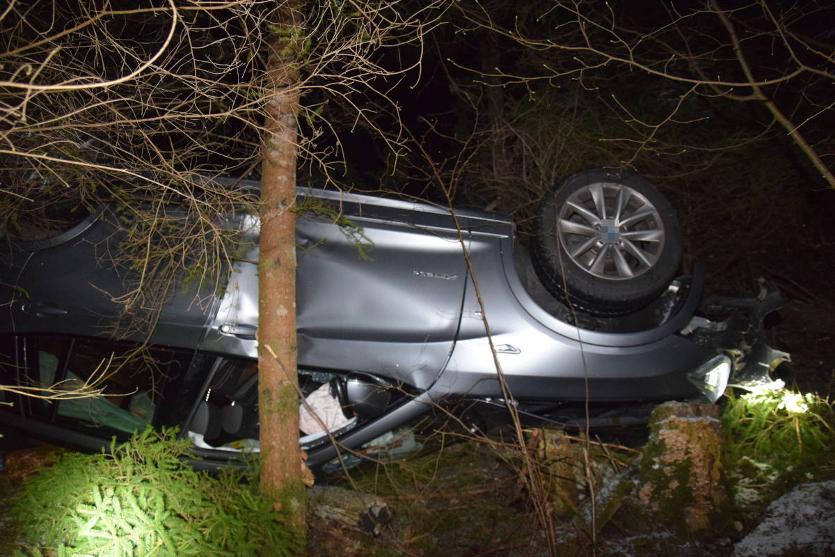 Holderbank SO – Böschung hinuntergerutscht und überschlagen