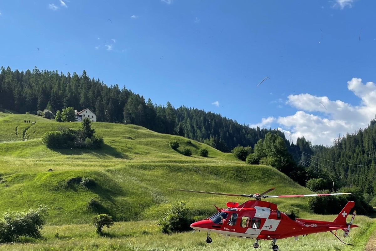 Tinizong GR - Unfall heute eines Motorradfahrers - Rega musste kommen
