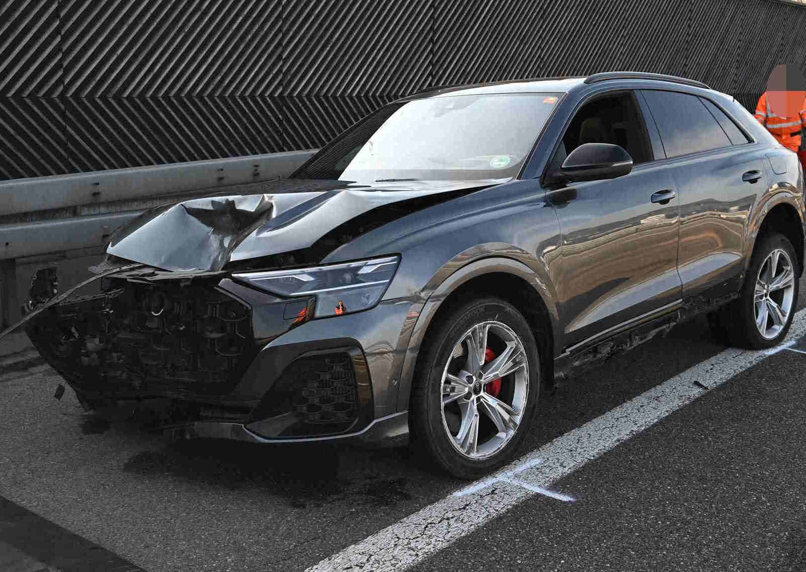 Autobahn A1 Oberbüren SG - Promillefahrer  verursacht mehrere Unfälle