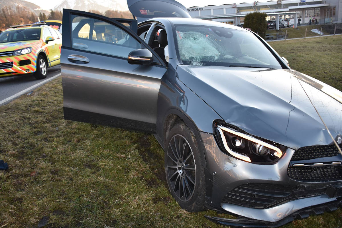 Kerns OW – Schrecklicher Verkehrsunfall fordert schwer verletzten Motorradfahrer