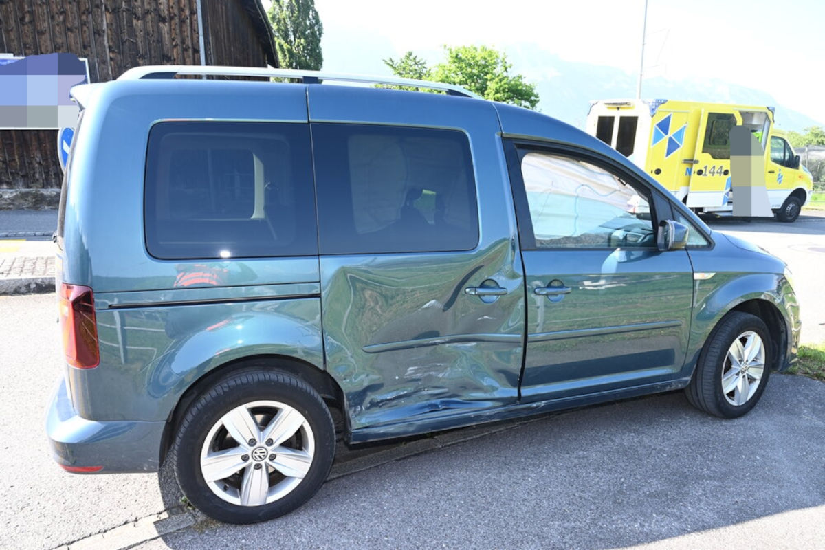 Grabs SG – Angetrunkener Autolenker verursacht Kollision