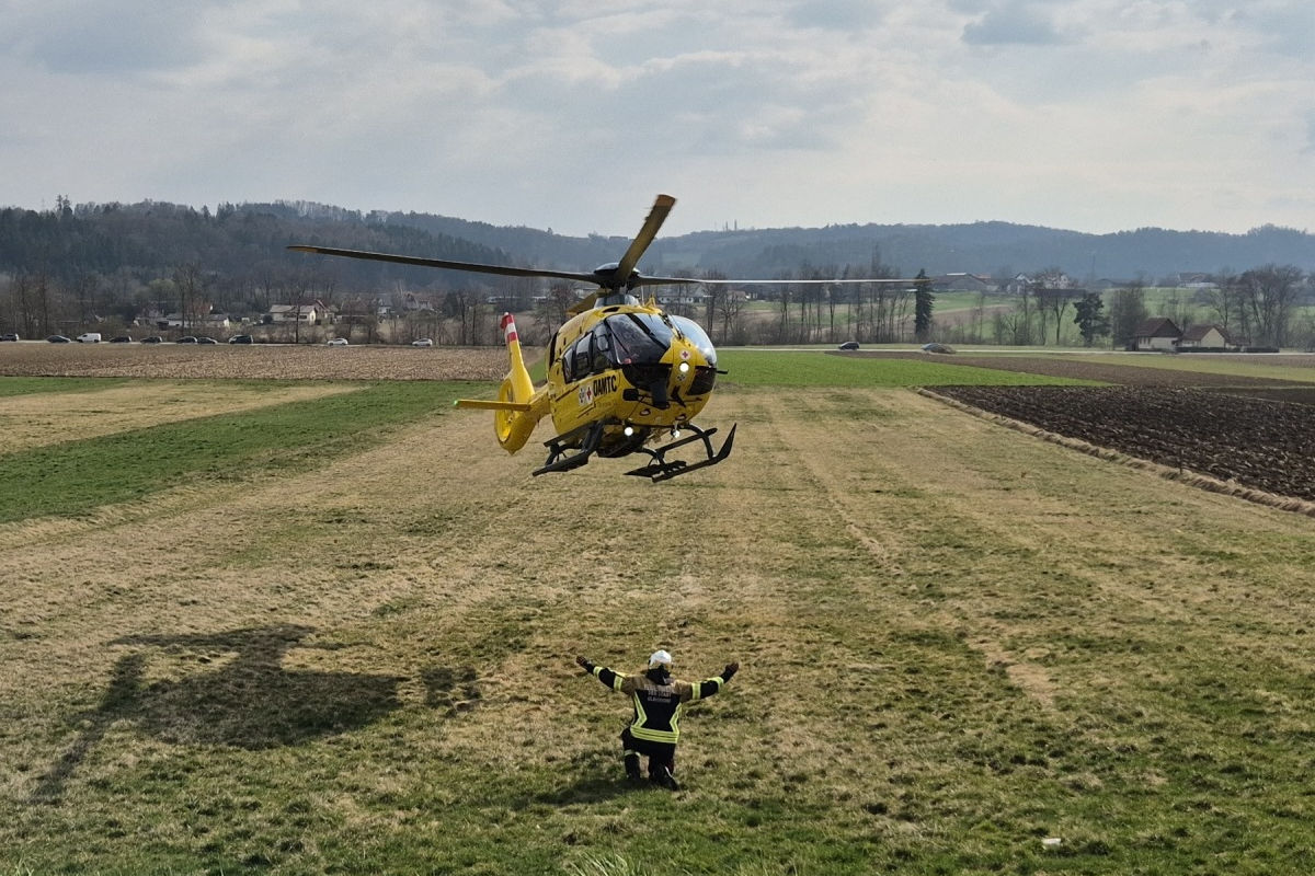 Ludersdorf – Fünf Verletzte bei Unfall mit mehreren Fahrzeugen