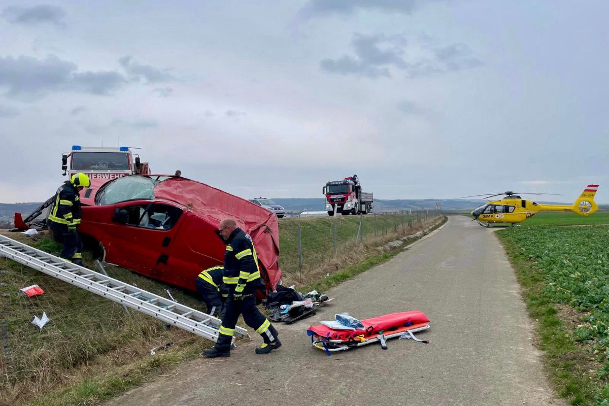 Ziersdorf – Junglenker bei Unfall mit Überschlag schwer verletzt
