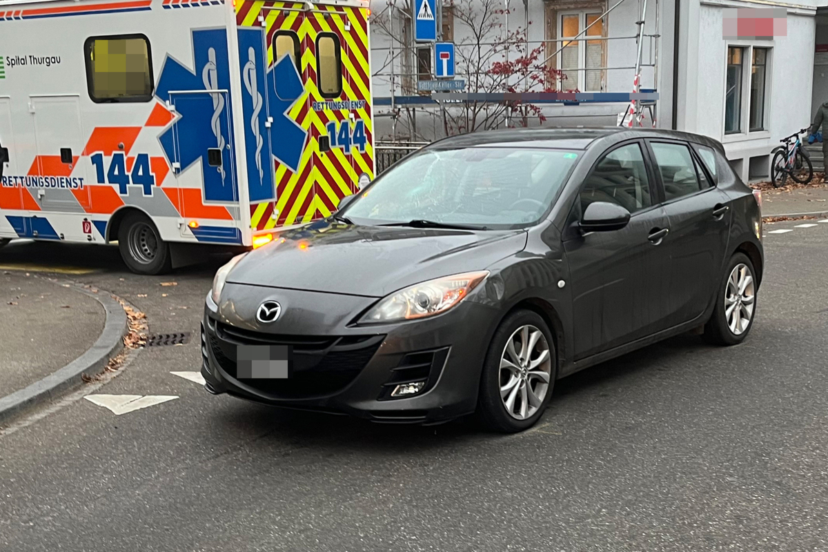 Romanshorn TG – 14-jährige Velofahrerin bei Kollision mit Auto verletzt