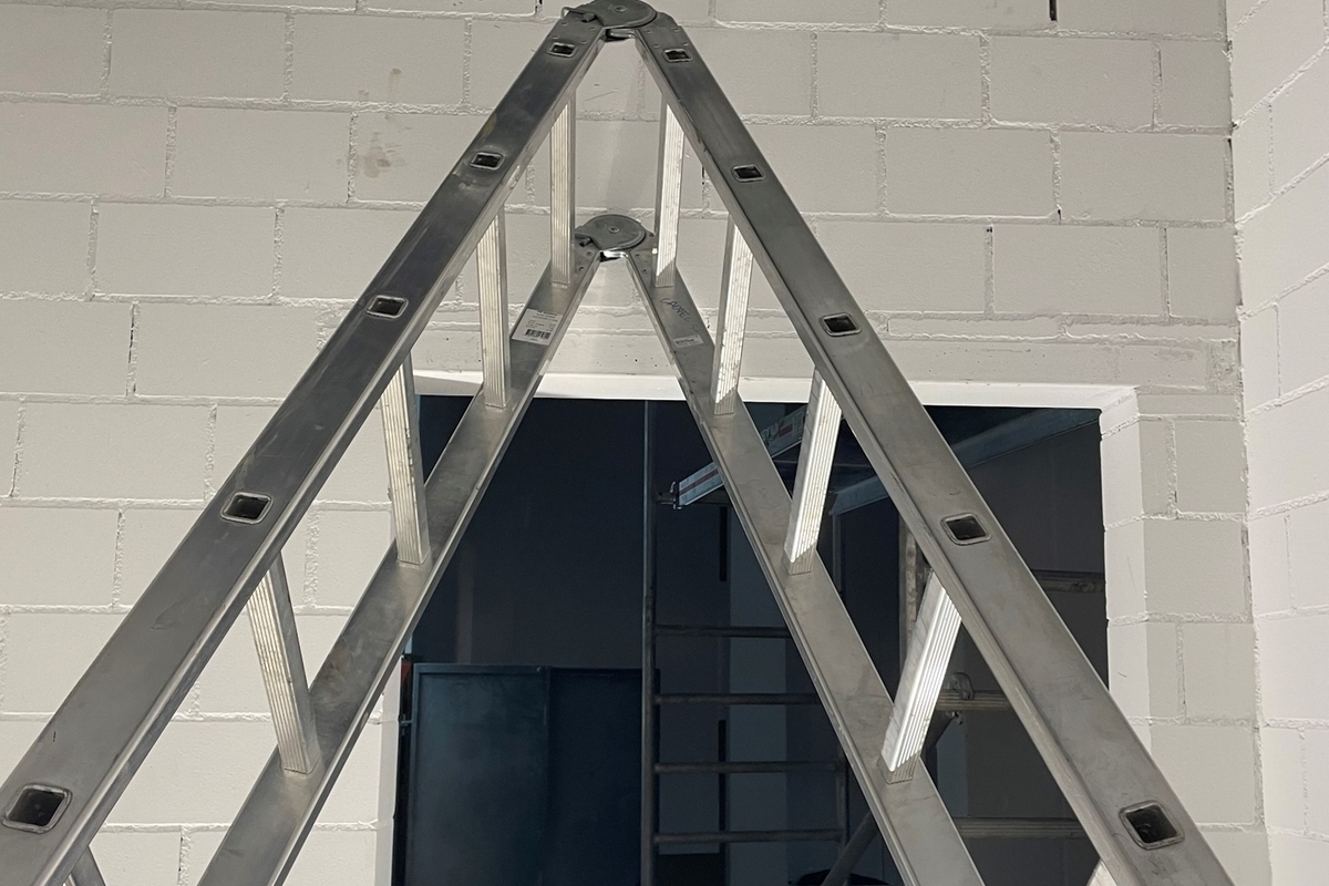 St. Moritz GR - Mann auf Betonboden gestürzt und schwer verletzt