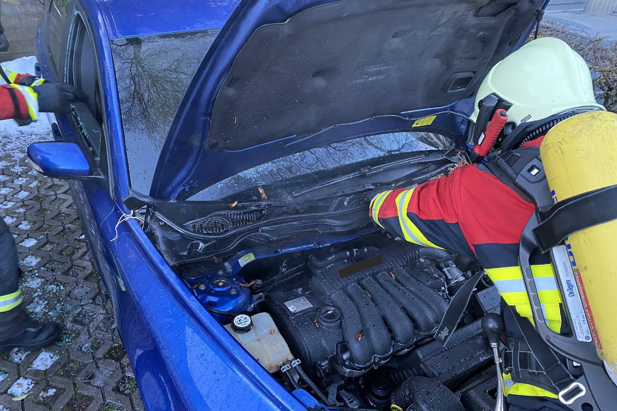 Stadt Schaffhausen – Personenwagen in Flammen