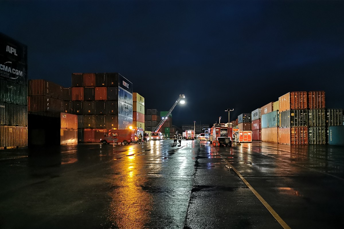 Betriebsunfall im Hafen Stuttgart – Chlorgas entwich aus einem Container