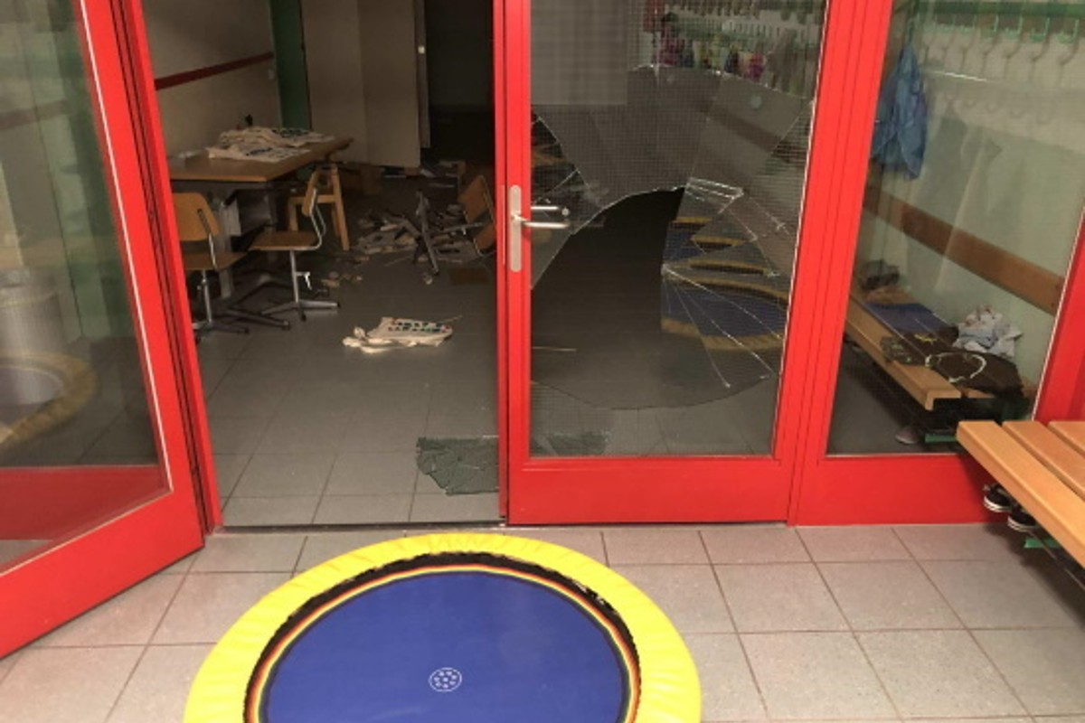 Düdingen FR - Mutmassliche Täter von Sachbeschädigungen identifiziert