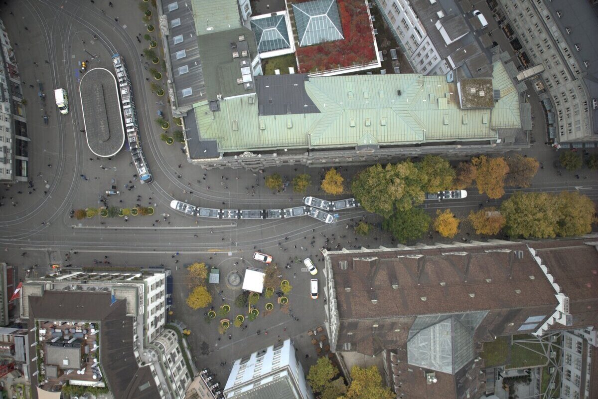 Zürich – Drei Verletzte bei Tramunfall