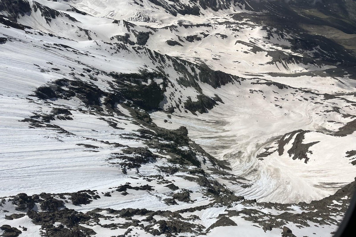 Saas Grund VS - Zwei Bergsteigerinnen abgestürzt - ein Todesopfer