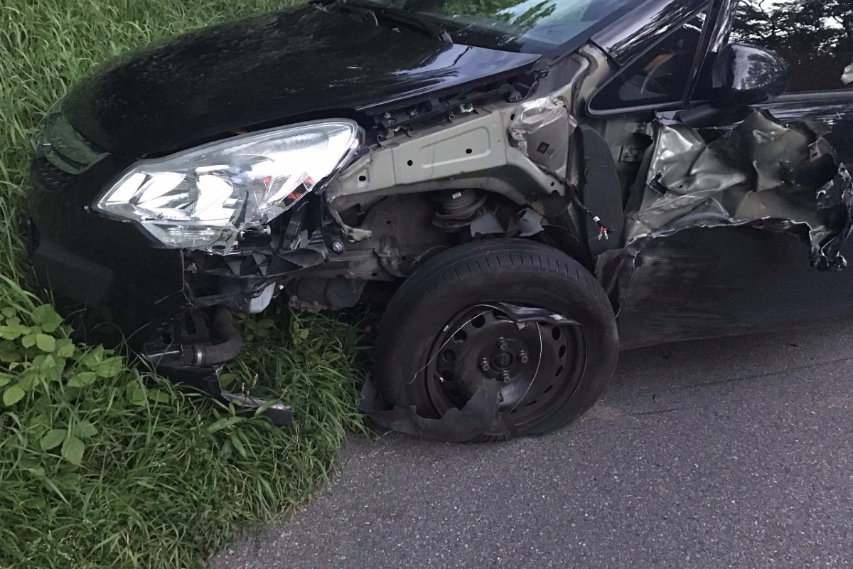 Stadt Schaffhausen - 18-Jähriger löst heftigen Unfall aus