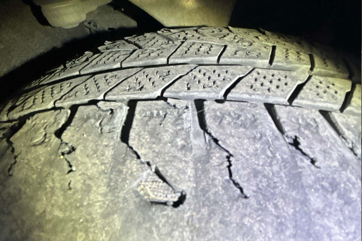 Gänserndorf – Autos  mit schweren Mängeln aus dem Verkehr gezogen