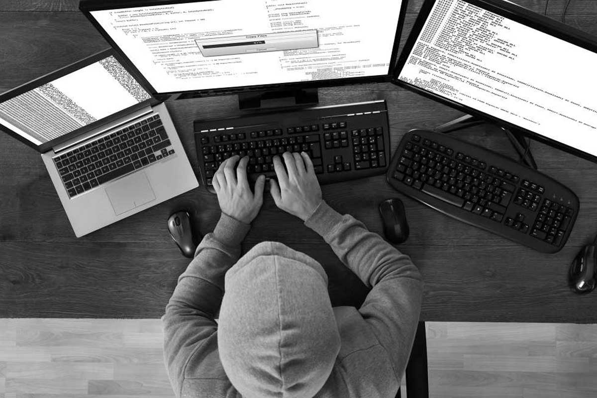 Warnung vor Trojaner - Jobangebot im Namen von Michale Page