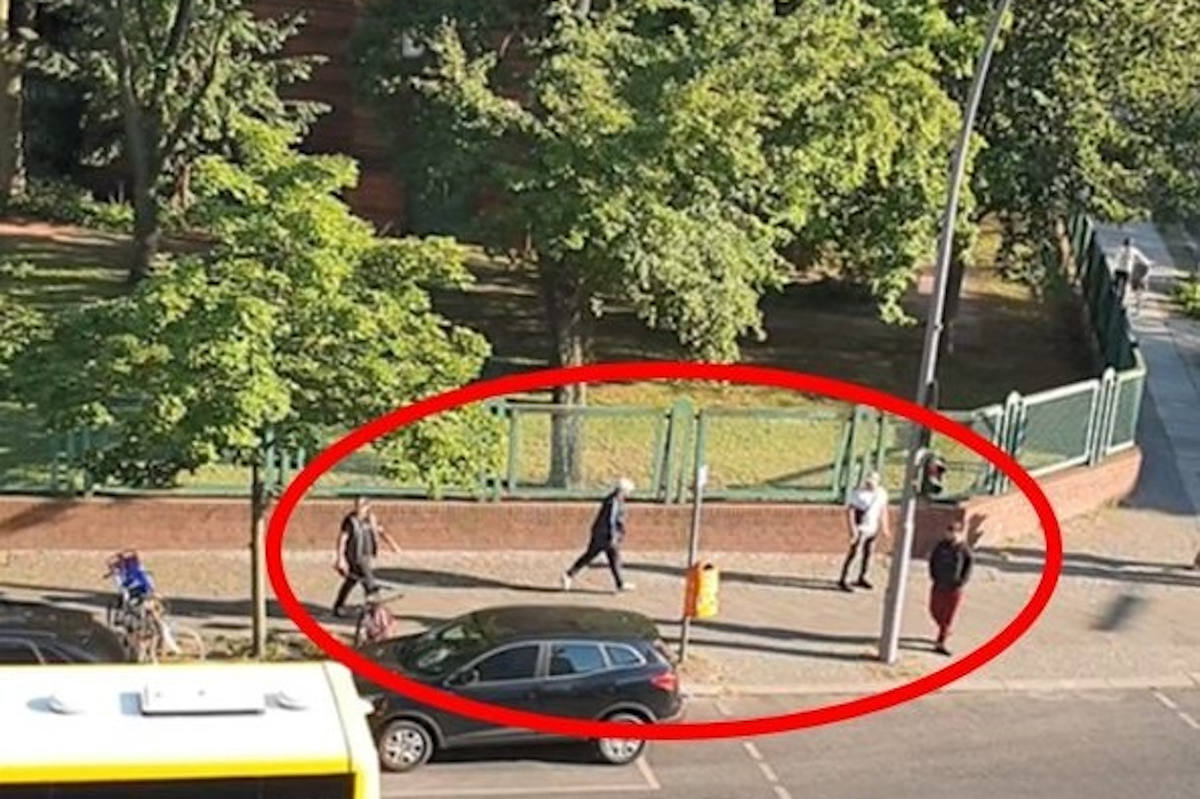 Berlin-Mitte – Gefährlich Angriff auf Busfahrer