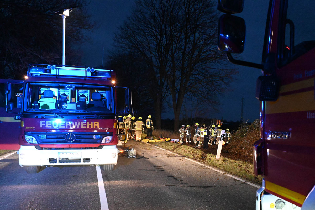 Pulheim – Fahrerin überschlägt sich und wird schwer verletzt