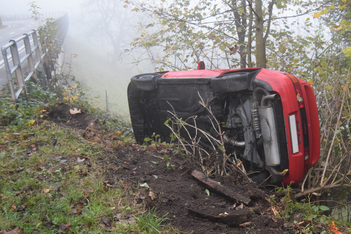 Speicher AR – Auto landet im Wiesenbord und verursacht Sachschaden