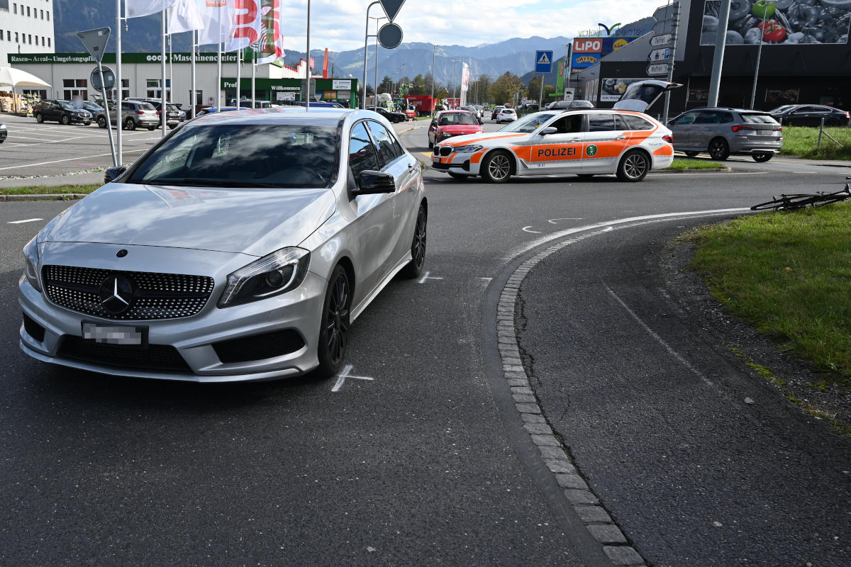 Mels SG – Unfall zwischen Auto und Velo