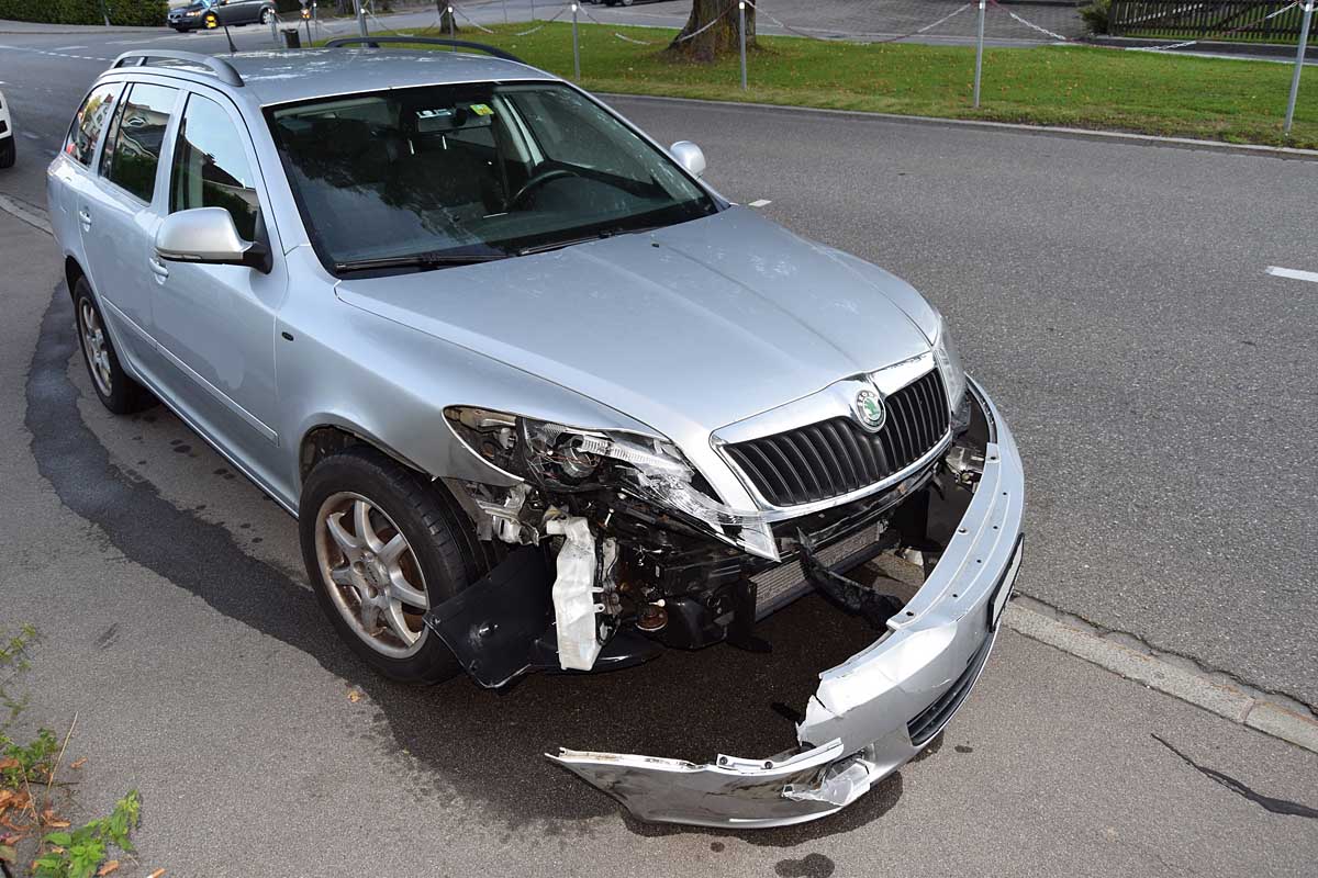 Heiden AR - 18-jähriger Autofahrer übersah LKW