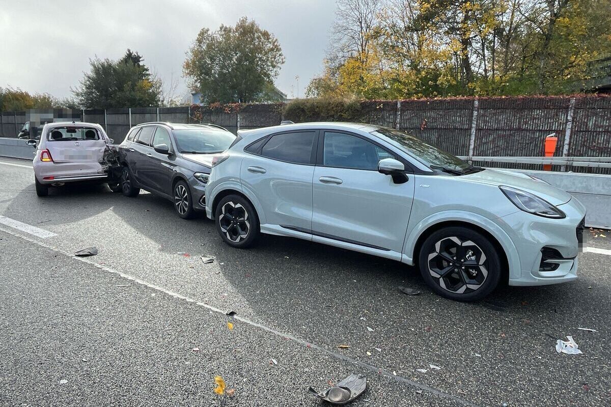 Subingen SO – Auffahrunfall mit fünf Fahrzeugen auf der A1