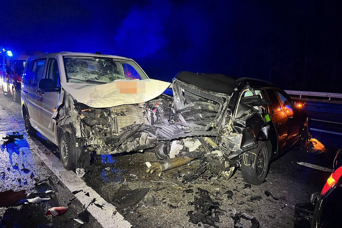 Suhr AG – Heftige Kollision auf A1 Zubringer führt zu Stau