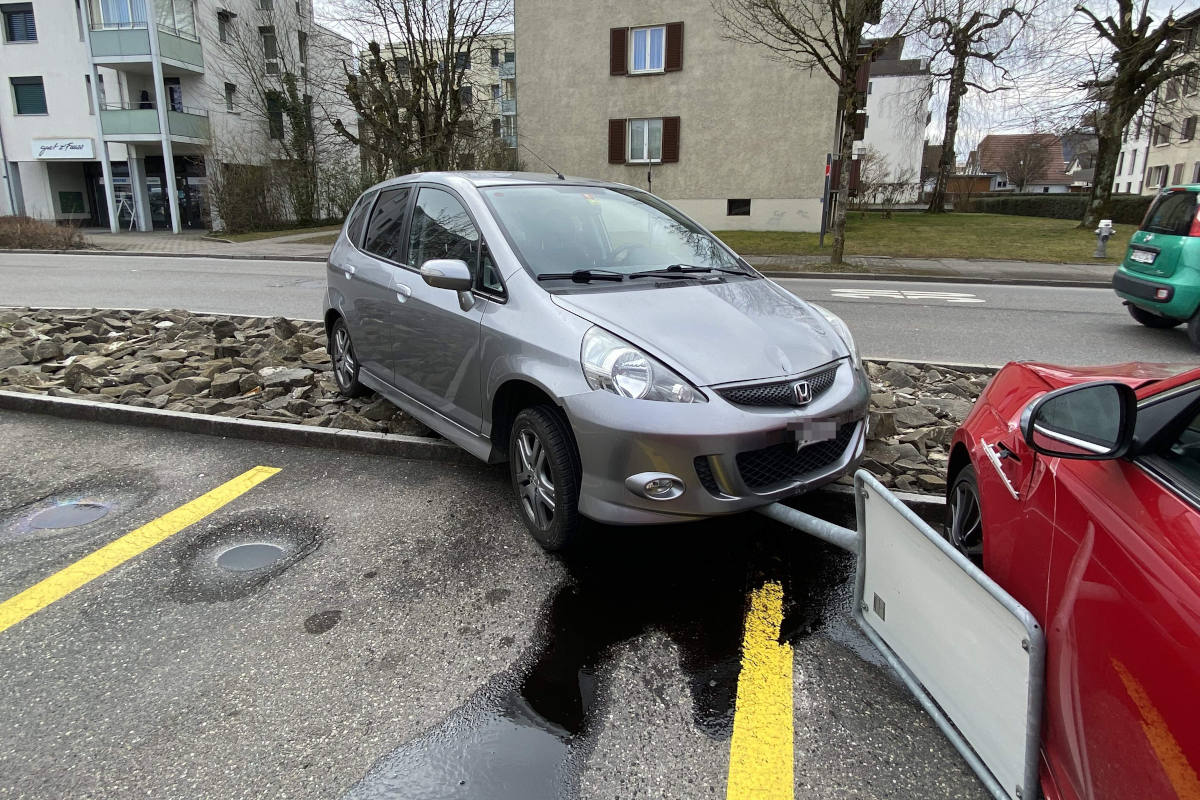 Lenzburg AG – Auf Lernfahrt verunfallt