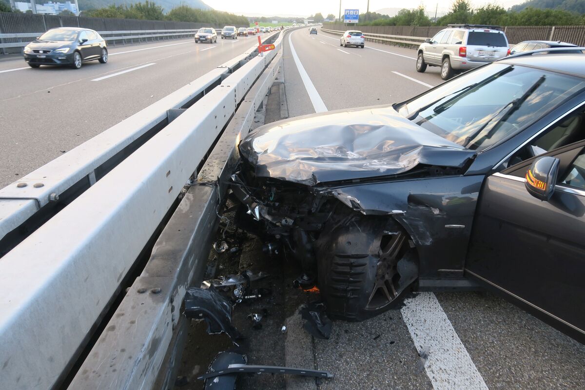 Unfall auf der A3 in Niederurnen GL 