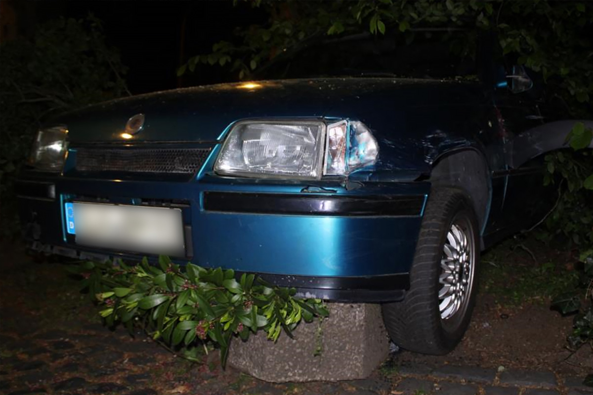 Oberhausen – Autodieb nach Unfall und Flucht festgenommen